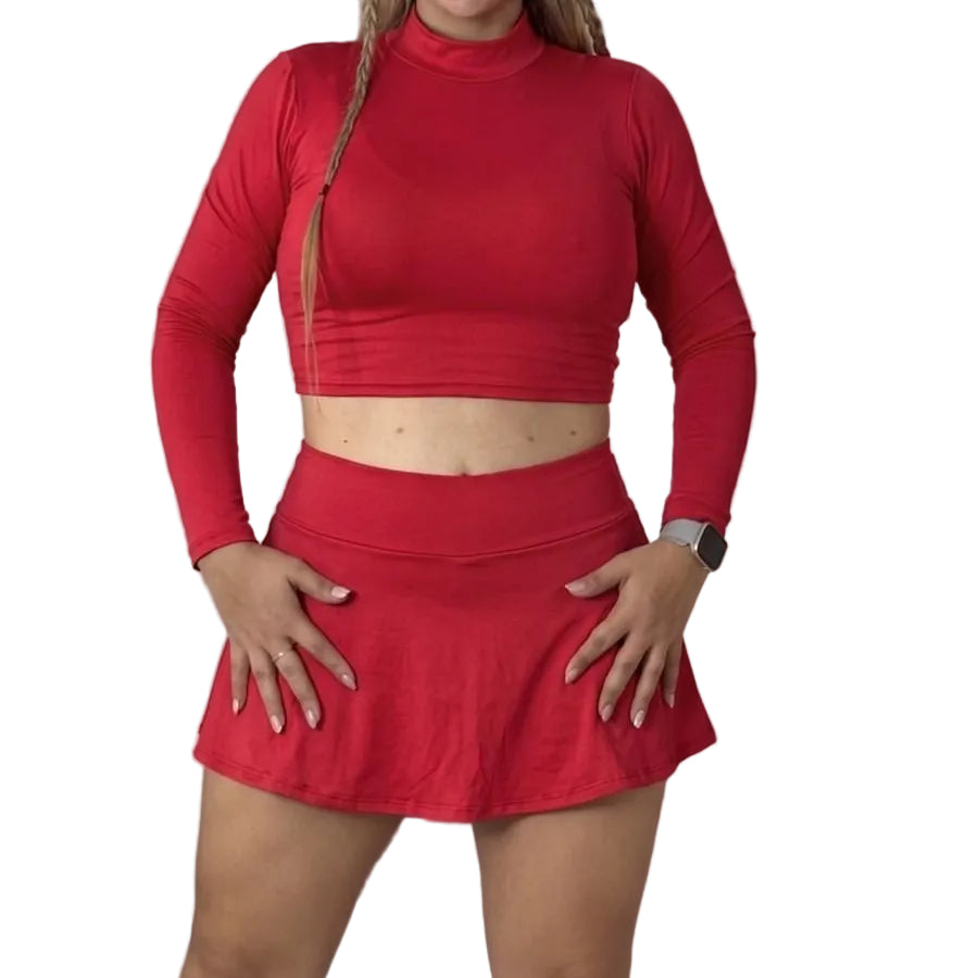 FALDA SHORT + BUZO CORTO CLÁSICO