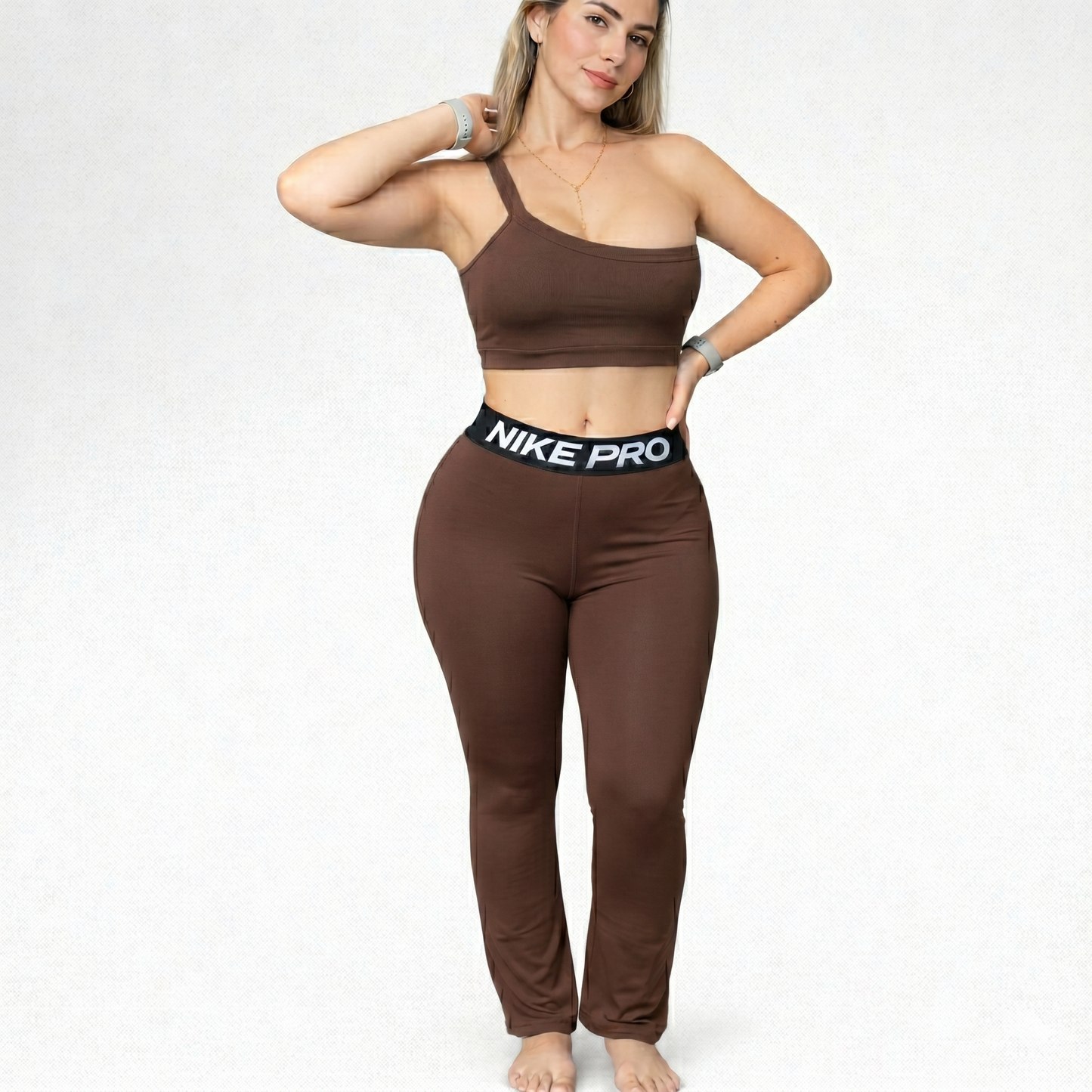 LEGGINS ELÁSTICO + TOP PICAPIEDRA