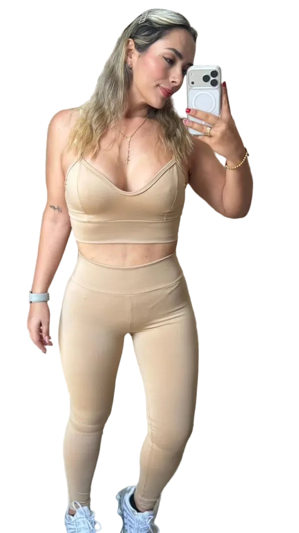 LEGGINS CLÁSICO + TOP CORAZÓN