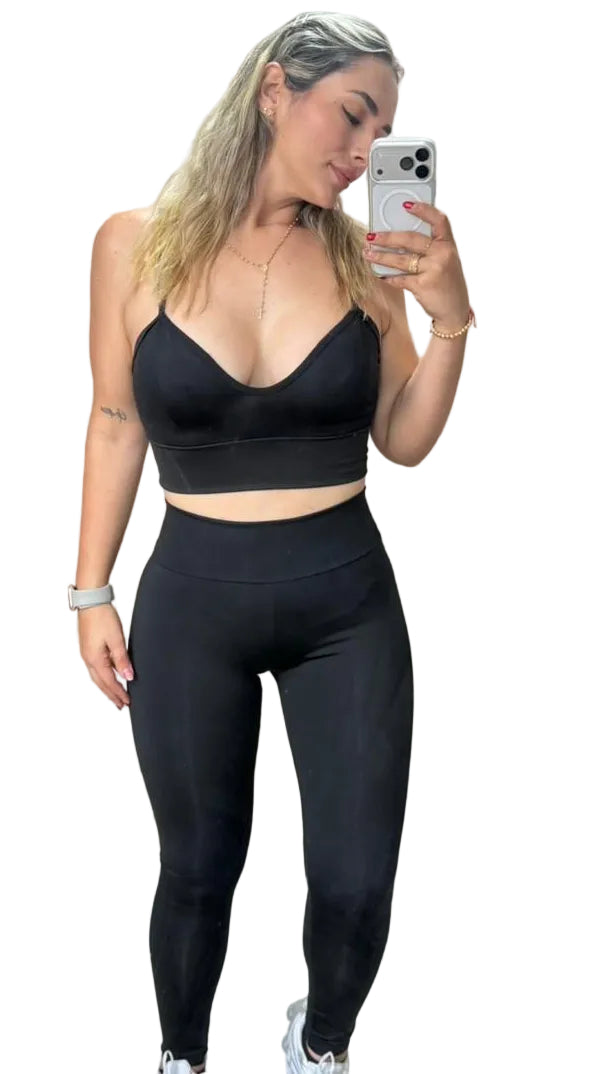 LEGGINS CLÁSICO + TOP CORAZÓN