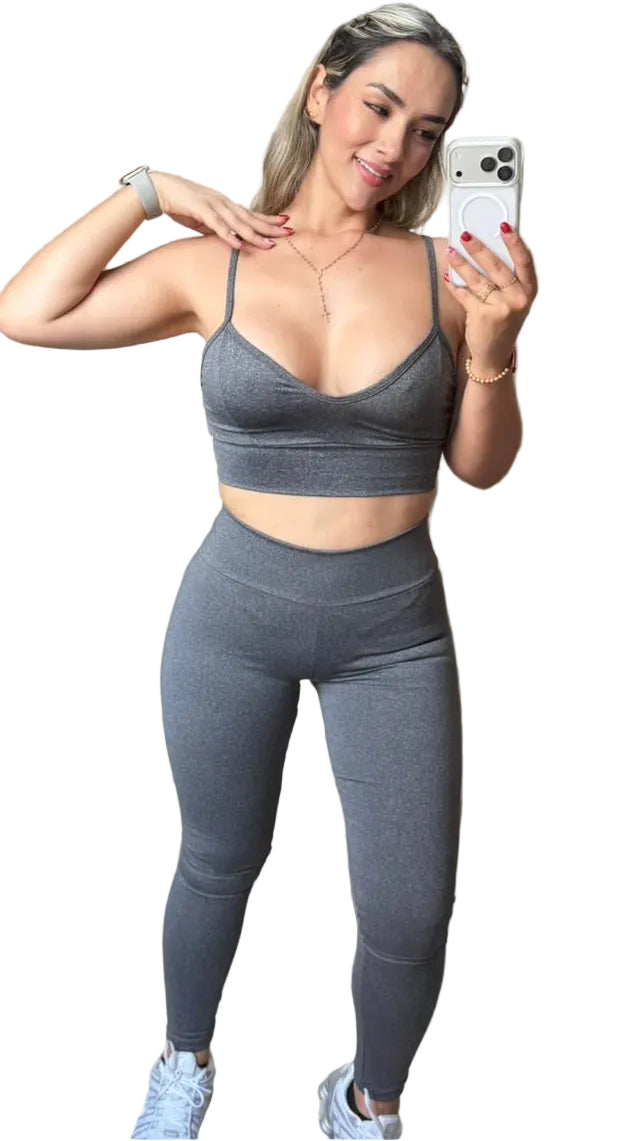 LEGGINS CLÁSICO + TOP CORAZÓN