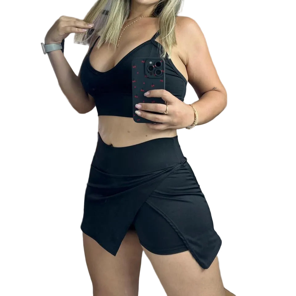 SET FALDA SHORT PICO Y TOP CORAZON