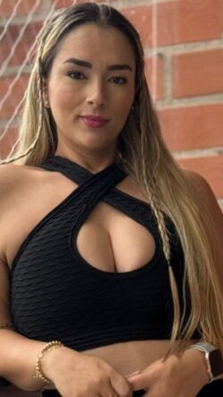 WhatsApp Image 2025-10-16 at 1.59.57 PM (1) TOP CRUZADO - TEXTURIZADO