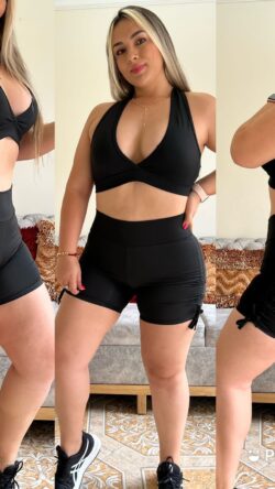 Top Mariposa y Shorts Recogidos Mujer Top Mariposa y Shorts Recogidos Mujer