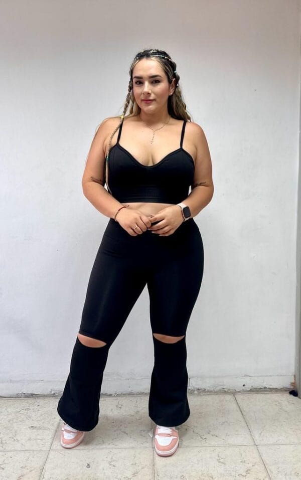 Top Corazón y Leggins Bota Campana