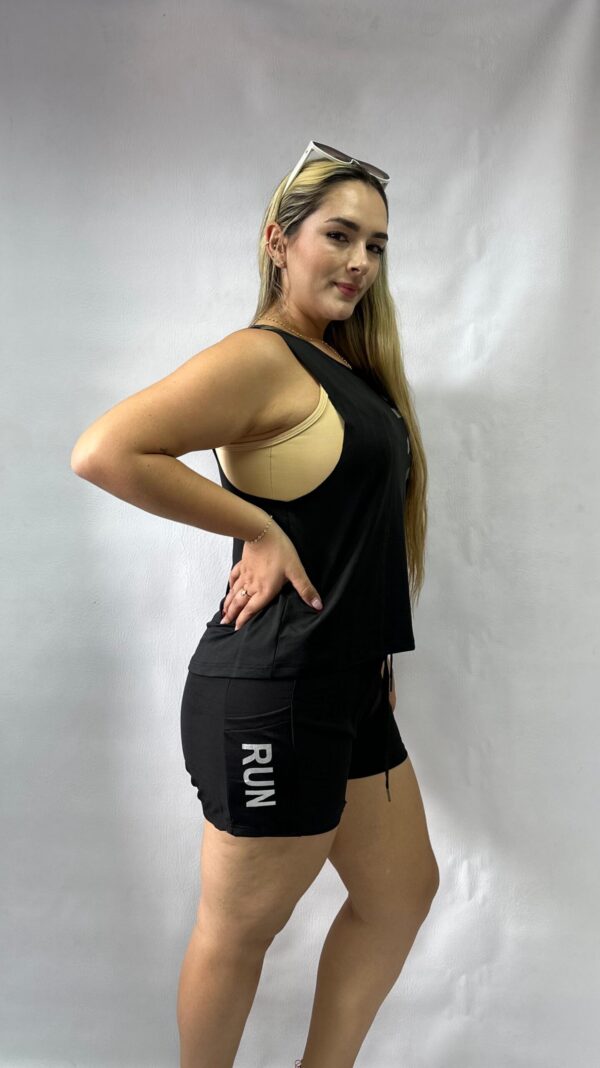 PANTALONETA NIKE RUN REF014