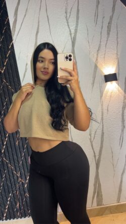 eb88200a-5b4b-4d5b-99bb-43be06cc842e CHOMPA OVERSIZE MALLA